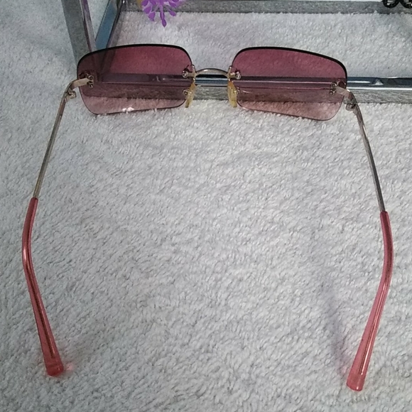 Vintage❤️❤️ Inspired Pink Shades ❤️❤️ - Picture 5 of 9